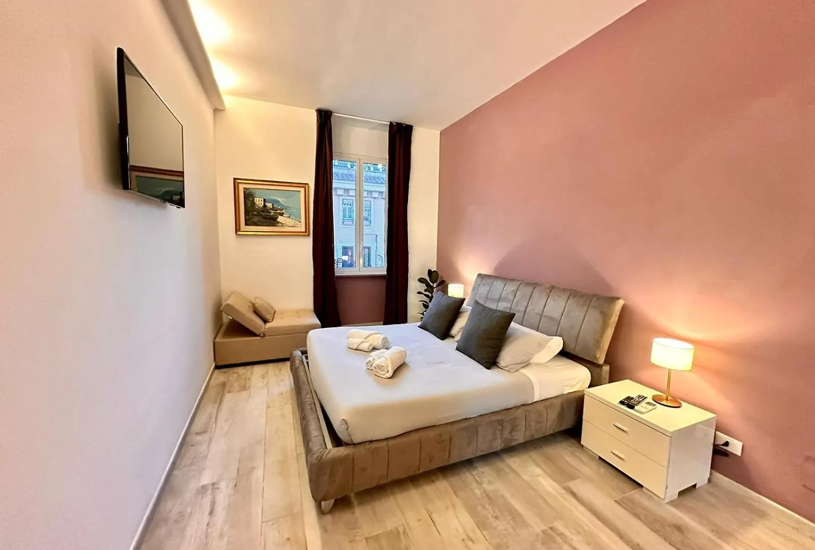 C&Y Apartments - Roma Vaticano St Peter - Luxe Penthouse Flat Italy