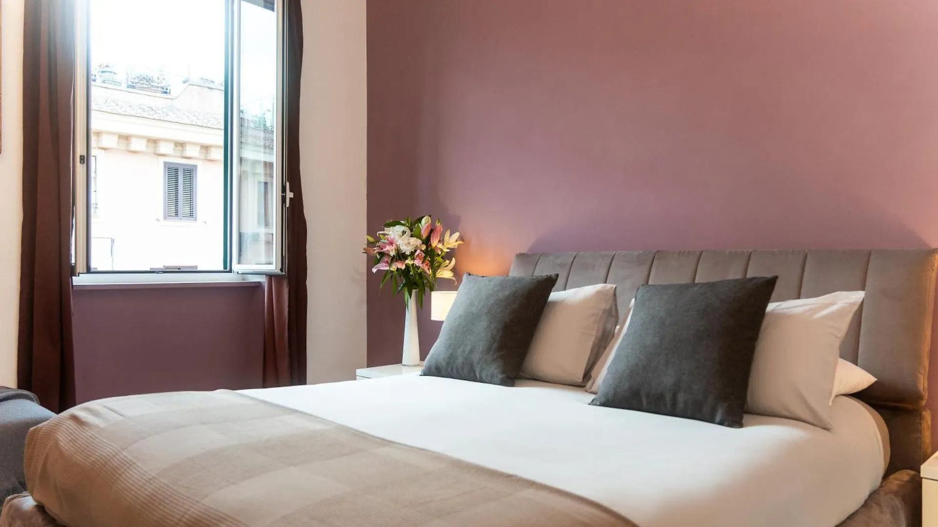 C&Y Apartments - Roma Vaticano St Peter - Luxe Penthouse Flat Italy